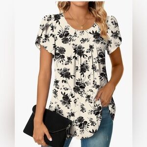 Crewneck short sleeve black floral beige summer blouse - small